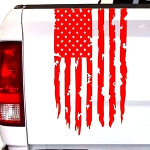 Show your patriotism with this American Flag sticker !